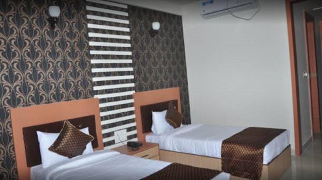 Hotel Bns International Sasaram Exteriér fotografie