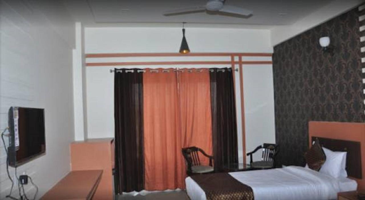 Hotel Bns International Sasaram Exteriér fotografie