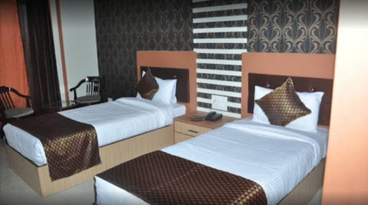Hotel Bns International Sasaram Exteriér fotografie